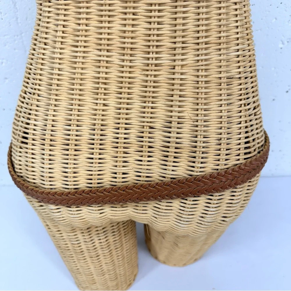 Chic Women’s Size XL Carmel Brown Braided Leather Belt Gold Hardware